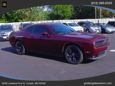 2017 Dodge Challenger SXT RWD photo