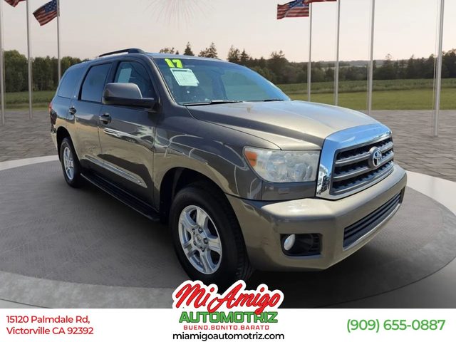 2017 Toyota Sequoia SR5 RWD photo