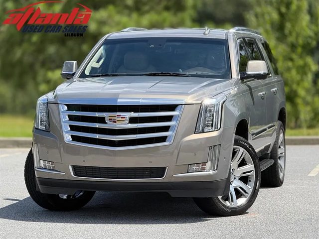 2017 Cadillac Escalade Luxury RWD photo