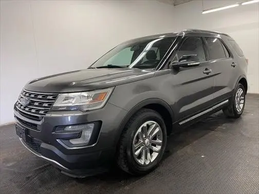 2017 Ford Explorer XLT FWD photo