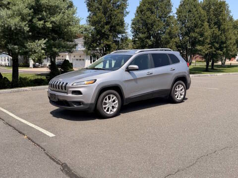 2017 Jeep Cherokee Latitude 4WD photo