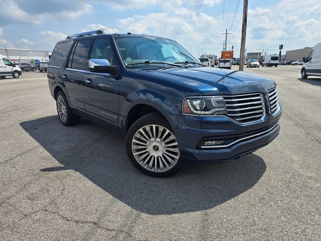 2017 Lincoln Navigator Select 4WD photo