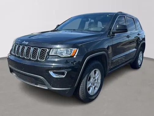 2017 Jeep Grand Cherokee Laredo 4WD photo