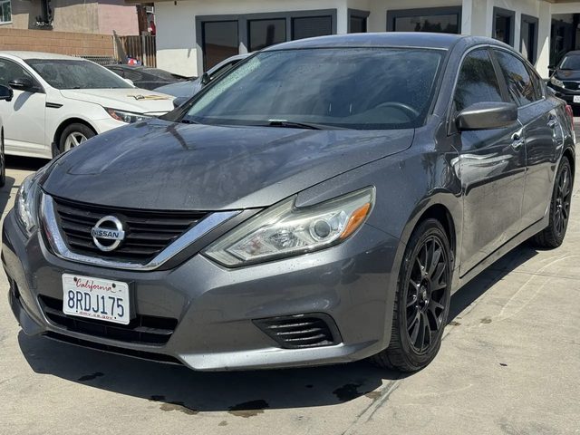 2016 Nissan Altima 2.5 S FWD photo