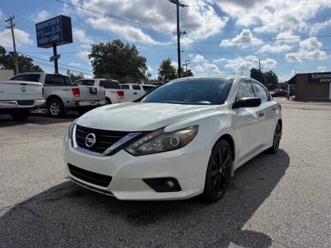 2017 Nissan Altima 2.5 SR FWD photo