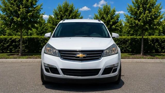 2016 Chevrolet Traverse LT FWD photo