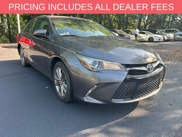 2017 Toyota Camry SE FWD photo