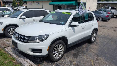 2017 Volkswagen Tiguan Wolfsburg Edition FWD photo