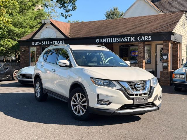 2017 Nissan Rogue SV AWD photo