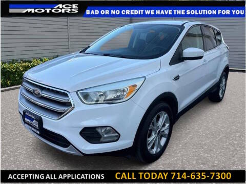 2017 Ford Escape SE FWD photo