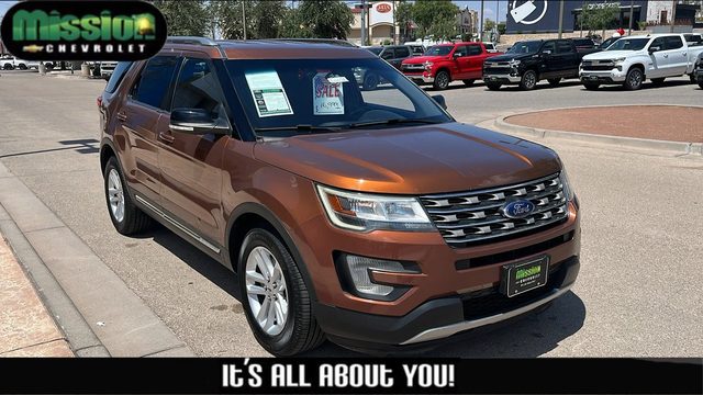 2017 Ford Explorer XLT FWD photo