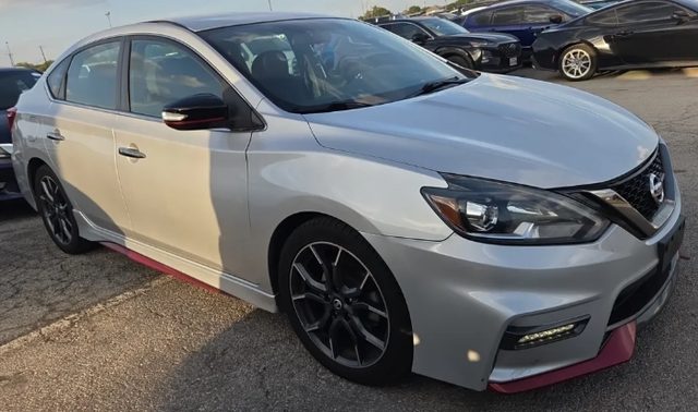 2017 Nissan Sentra NISMO FWD photo