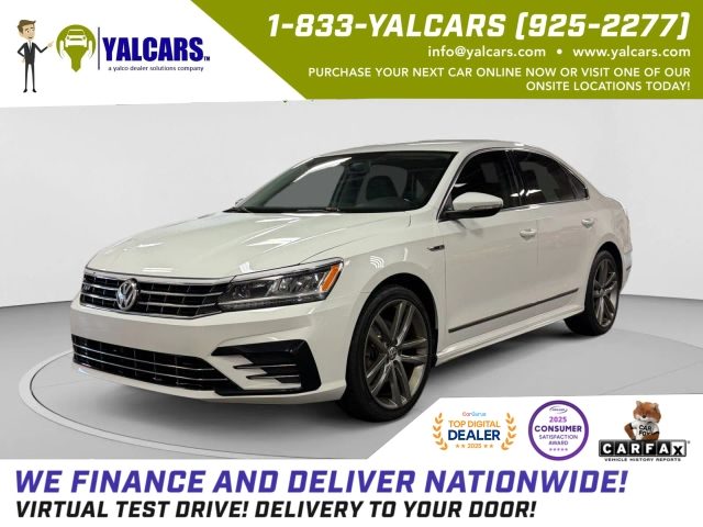 2017 Volkswagen Passat R-Line w/Comfort Pkg FWD photo