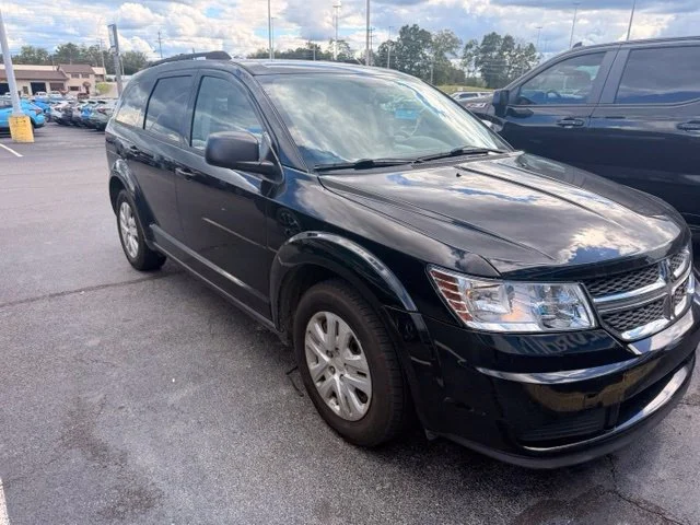 2017 Dodge Journey SE FWD photo