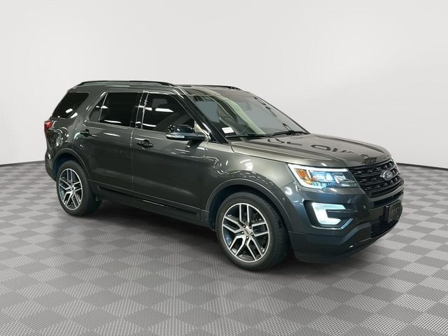 2017 Ford Explorer Sport 4WD photo