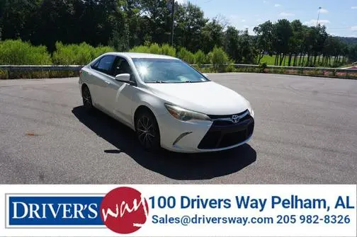 2017 Toyota Camry XSE FWD photo