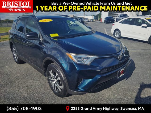 2017 Toyota RAV4 LE AWD photo