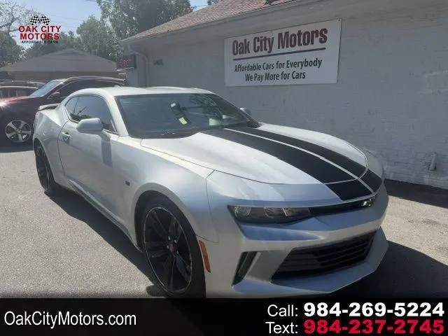 2016 Chevrolet Camaro 1LT RWD photo