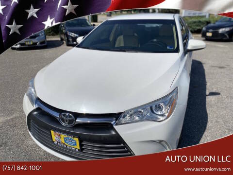 2017 Toyota Camry XLE FWD photo