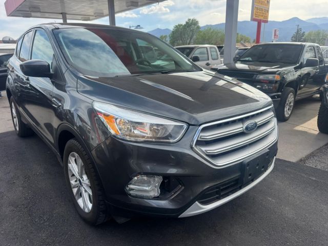 2017 Ford Escape SE 4WD photo