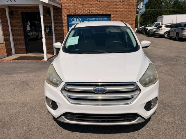 2017 Ford Escape SE FWD photo