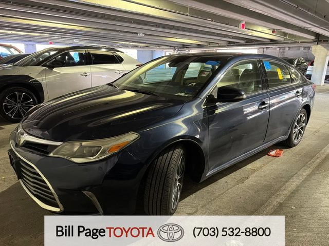 2017 Toyota Avalon XLE Premium FWD photo