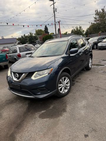 2016 Nissan Rogue SV FWD photo