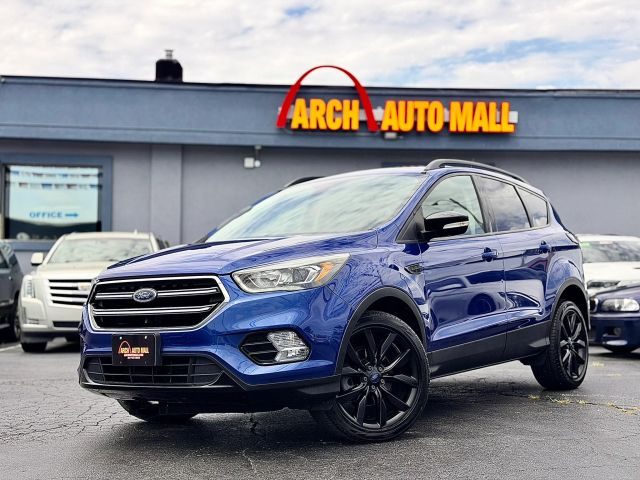 2017 Ford Escape Titanium FWD photo