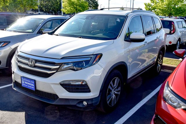2017 Honda Pilot EX-L AWD photo