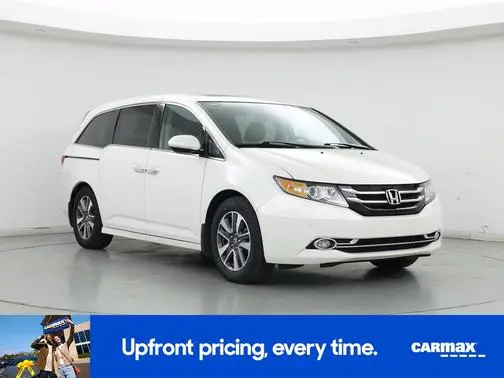 2017 Honda Odyssey Touring Elite FWD photo