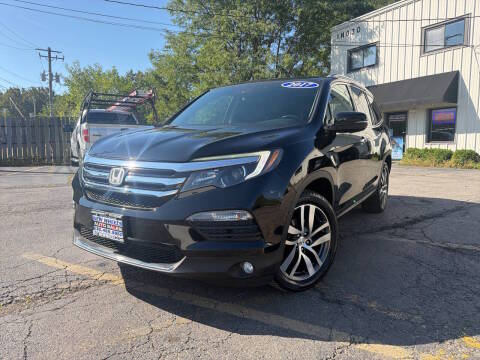 2017 Honda Pilot Elite AWD photo