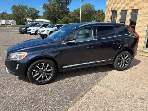 2017 Volvo XC60 Dynamic AWD photo