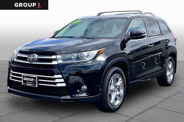 2017 Toyota Highlander Limited AWD photo