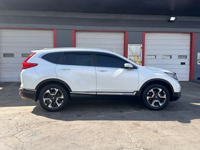 2017 Honda CR-V Touring AWD photo