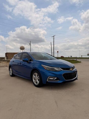 2017 Chevrolet Cruze LT FWD photo