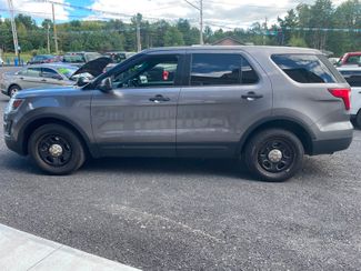 2017 Ford Explorer  AWD photo