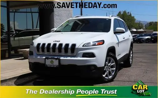 2017 Jeep Cherokee Latitude FWD photo