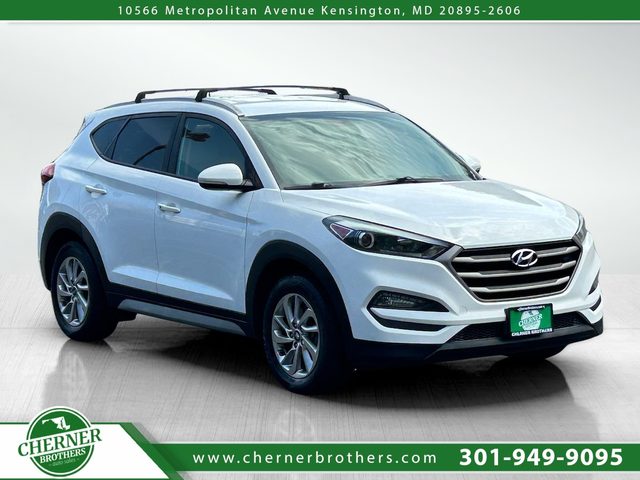 2017 Hyundai Tucson SE Plus AWD photo