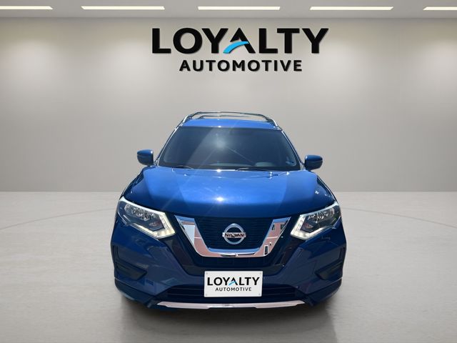 2017 Nissan Rogue SV AWD photo