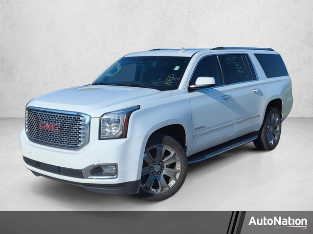 2017 GMC Yukon XL Denali RWD photo