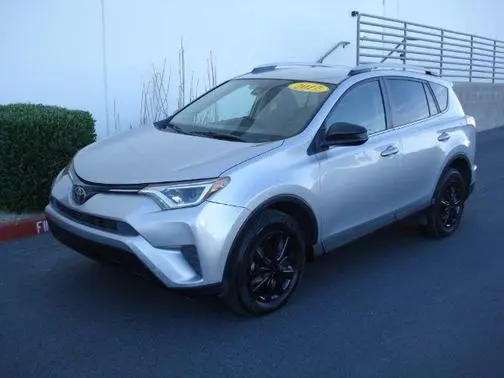 2017 Toyota RAV4 LE AWD photo