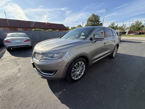 2017 Lincoln MKX Reserve AWD photo