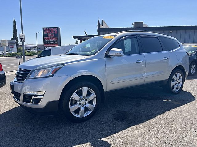 2017 Chevrolet Traverse LT FWD photo