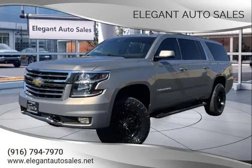 2017 Chevrolet Suburban LT 4WD photo