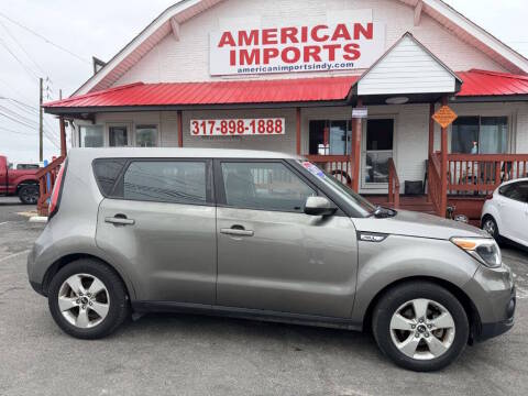 2017 Kia Soul Base FWD photo