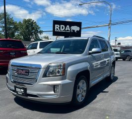 2017 GMC Terrain Denali FWD photo