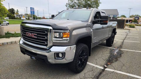 2017 GMC Sierra 2500HD SLE 4WD photo