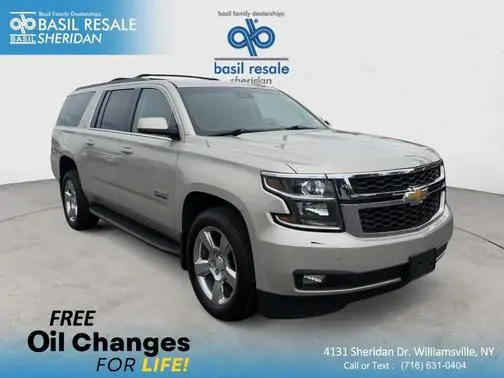 2017 Chevrolet Suburban LT 4WD photo