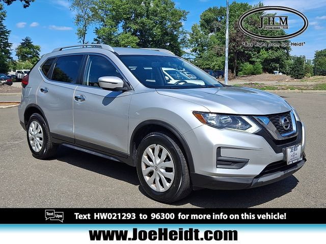 2017 Nissan Rogue S AWD photo