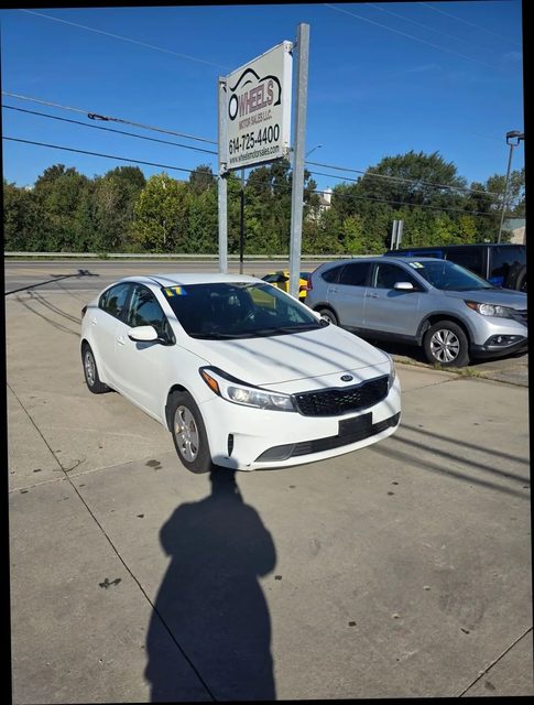 2017 Kia Forte LX FWD photo